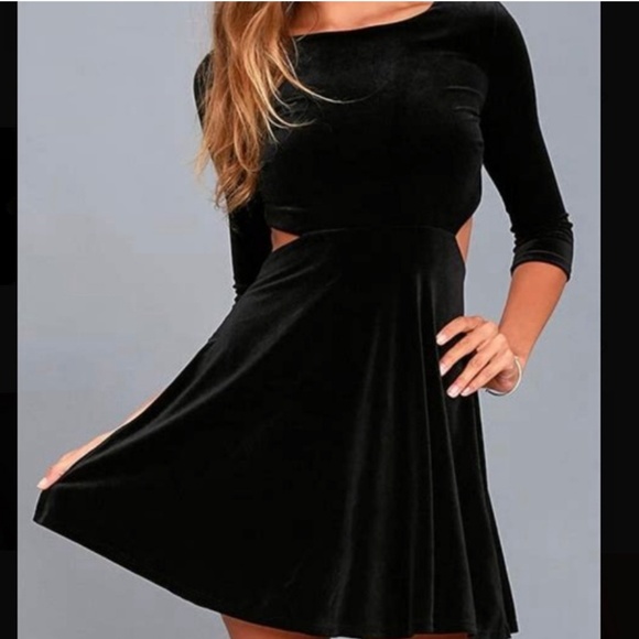 NWOT Black Velvet Lulus Bodycon Dress size xs - Picture 2 of 2